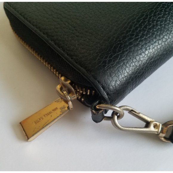 Michael Kors Large Smartphone Wristlet Leather Zip-Around Wallet - Picture 14 of 15